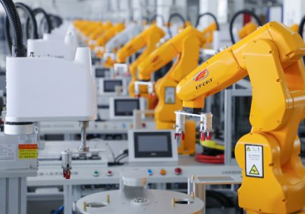 青島工業(yè)機(jī)器人培訓(xùn)與自動(dòng)化設(shè)備服務(wù) 開(kāi)啟智能制造新時(shí)代